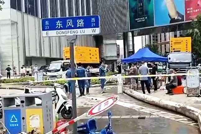 今年会官方端网站登录入口-今年会(中国)排涝突击队在排涝现场